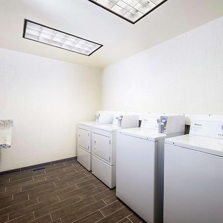Hampton Inn Virginia Beach Oceanfront North Екстер'єр фото