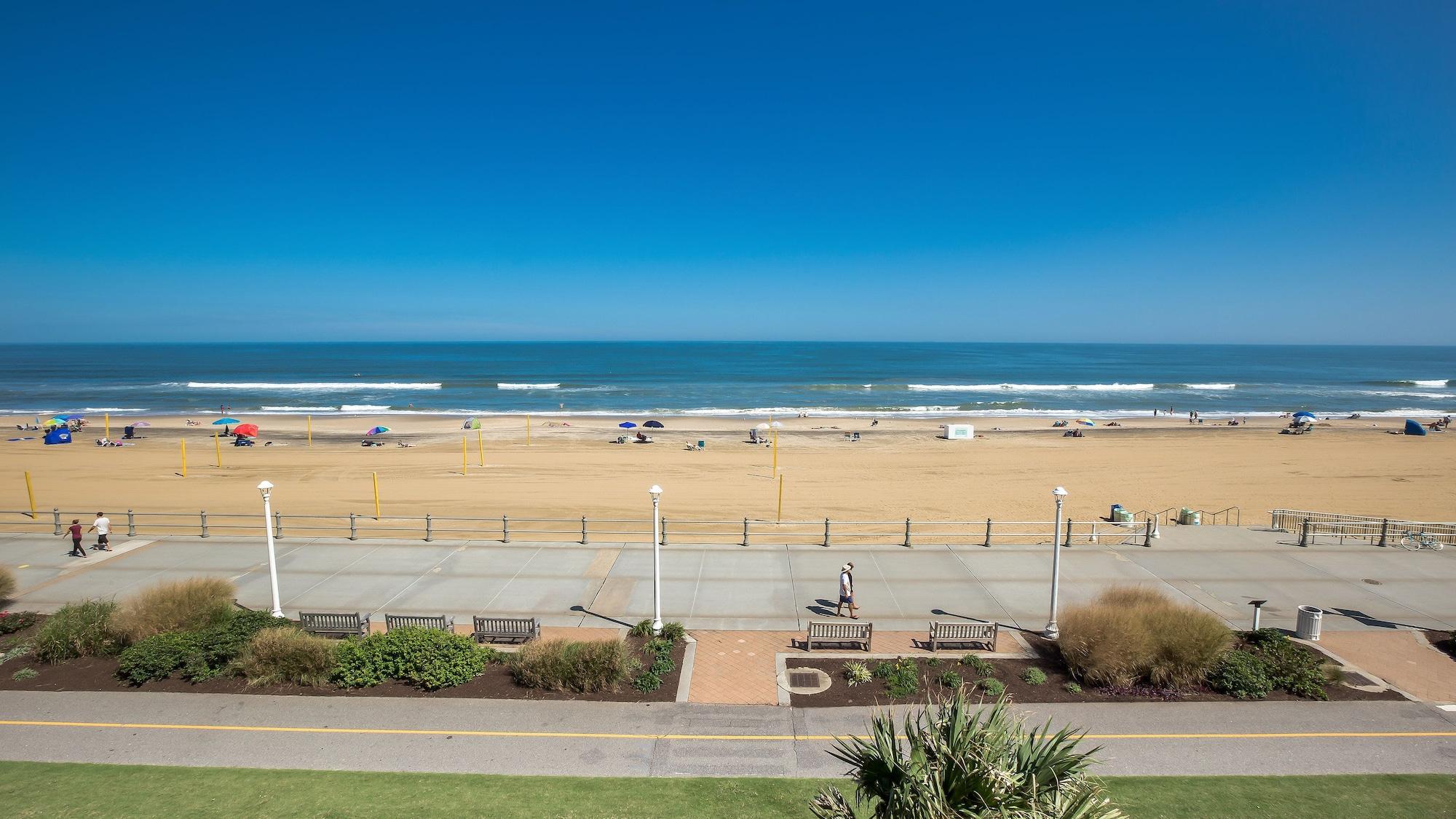 Hampton Inn Virginia Beach Oceanfront North Екстер'єр фото