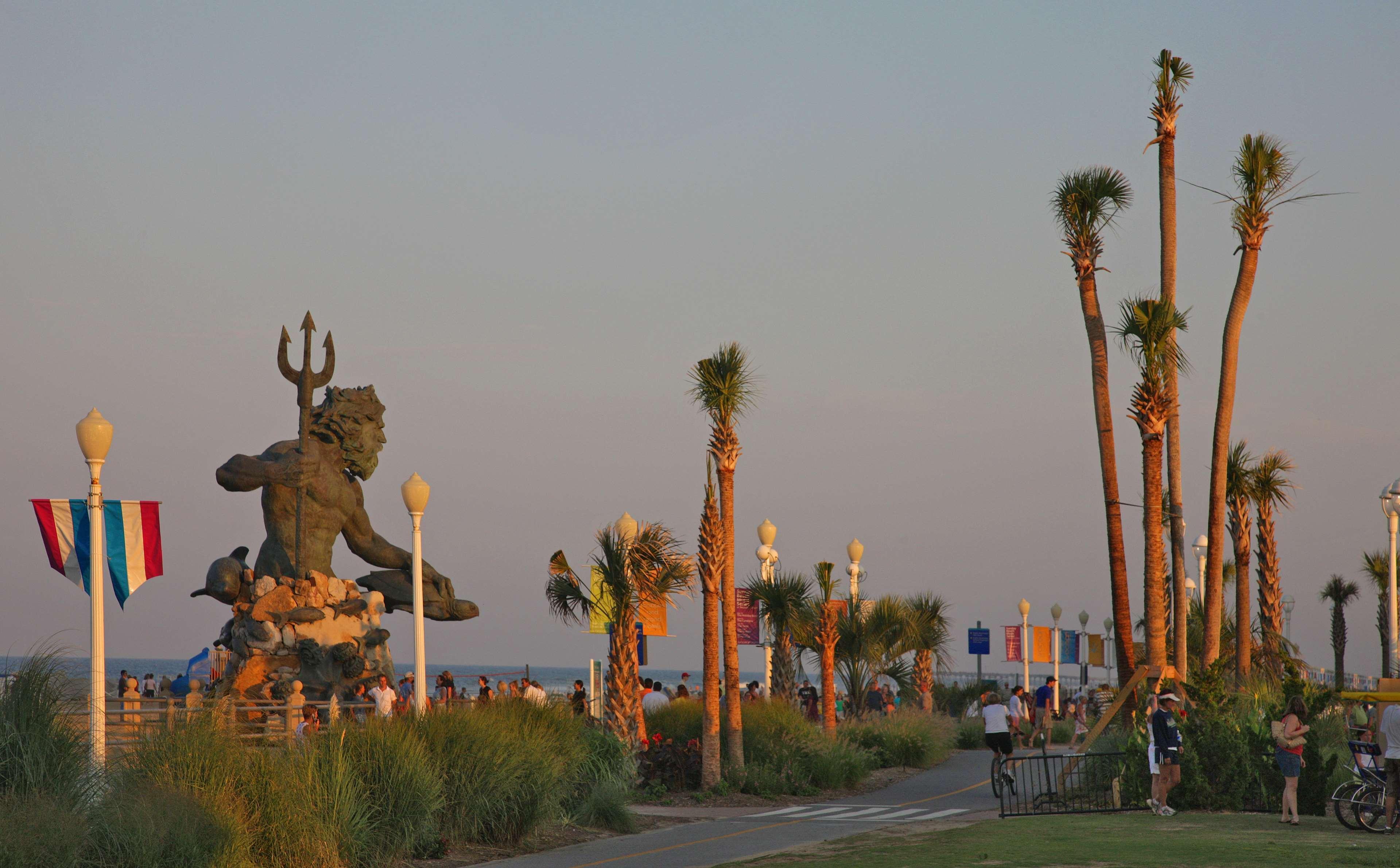 Hampton Inn Virginia Beach Oceanfront North Екстер'єр фото